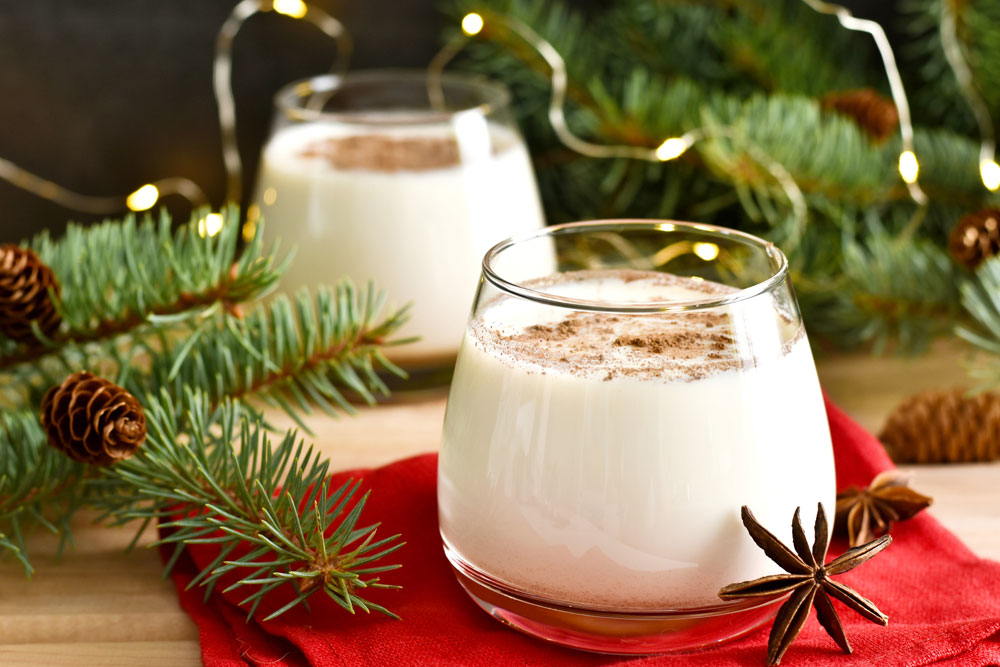 The Perfect Bourbon And Egg Nog Recipe: A Classic Holiday Delight